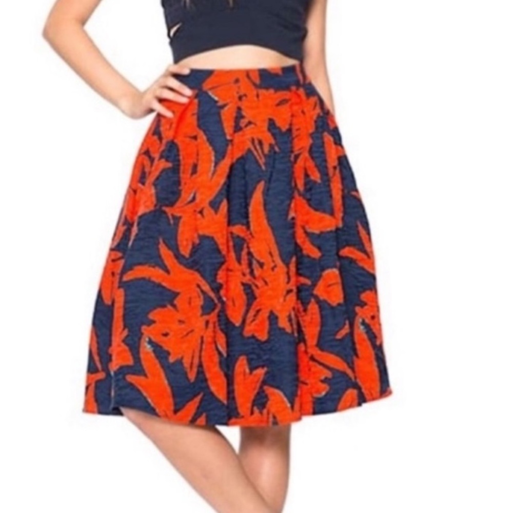 Lucy Paris Abstrct Floral Skirt Size Small